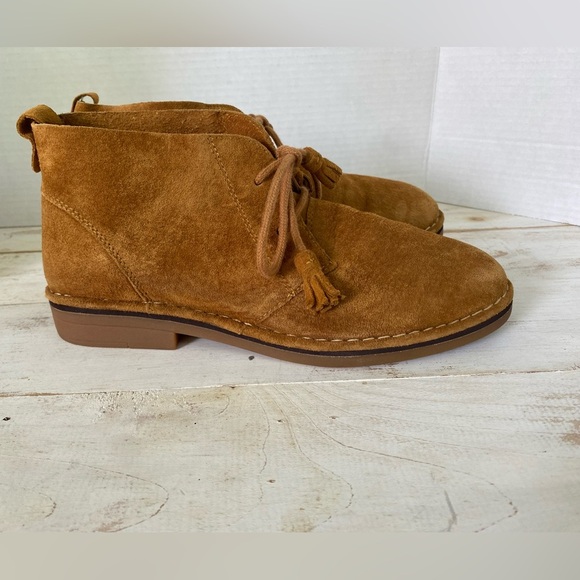HUSH PUPPIES brown suede leather boots size 9 booties Cyra Catelyn EUC vintage - Picture 1 of 12